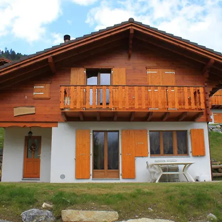 Elorian By Interhome