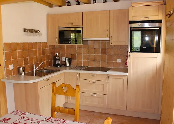 Elorian By Interhome